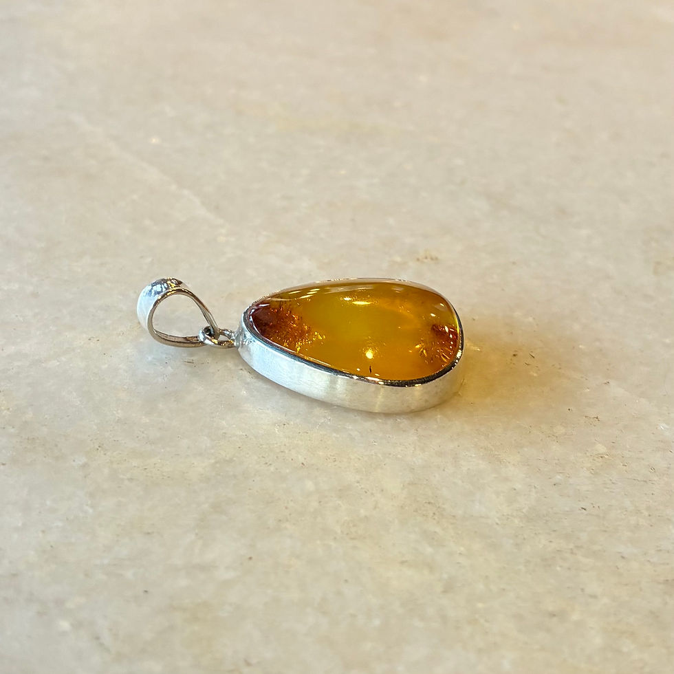 Thumbnail: Amber pendant