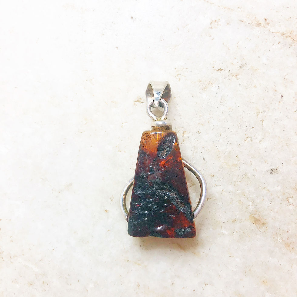 Thumbnail: Amber silver pendant
