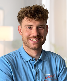 Luca Büchel mit Hintergrund.png