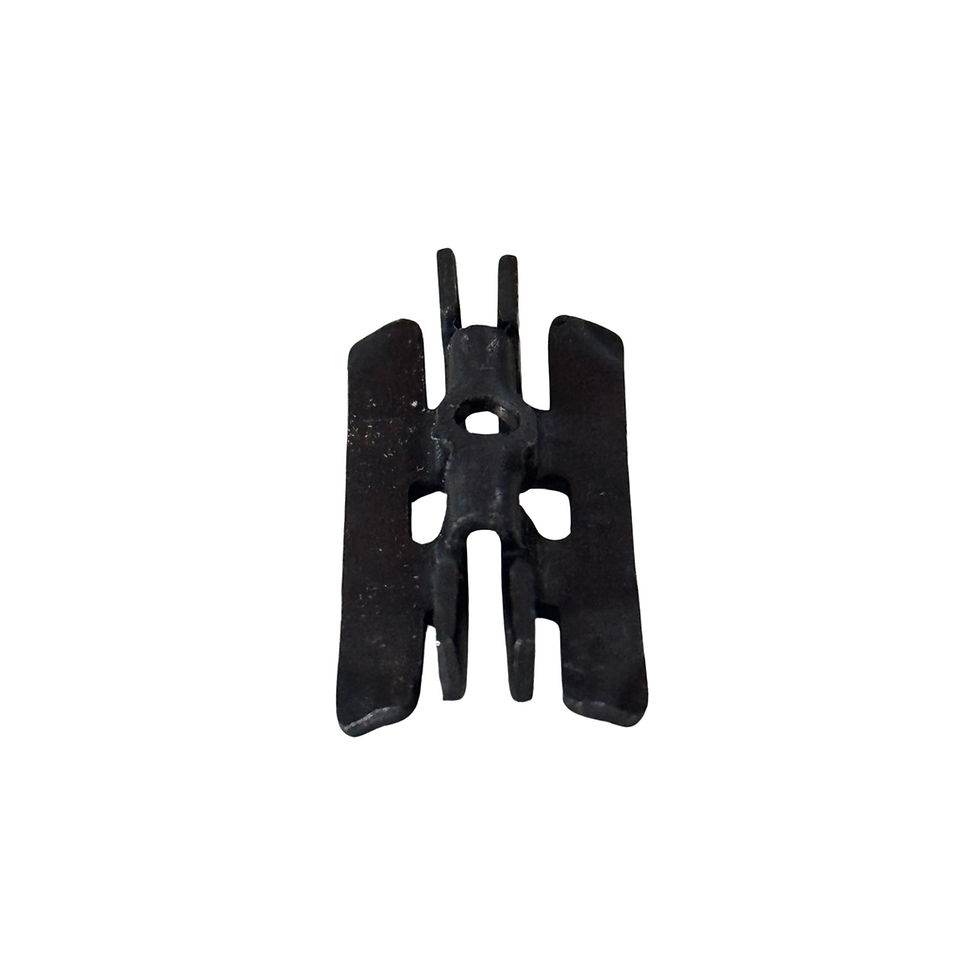 Fekete színű rozsdamentes acél klipsz WPC teraszburkolatokhoz