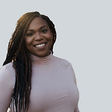 Tracey Boon Headshot_edited.jpg