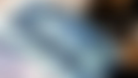 Geschäftsideen: Häuser auf dem Mond und Drohnen in der Luft - by Janina Abendroth