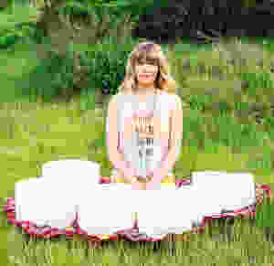 Sound Healer Kirstin Ford