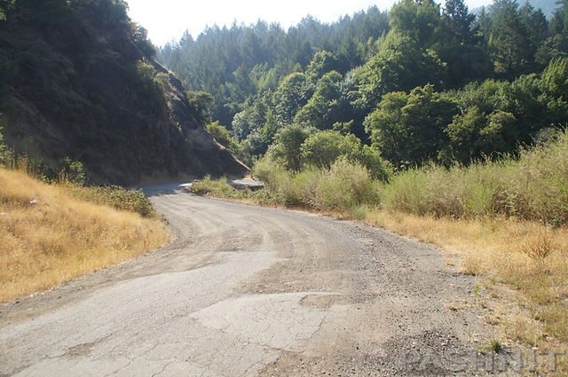 Zenia Bluff Rd