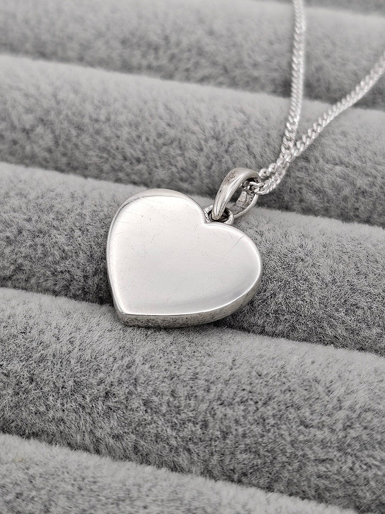 Thumbnail: 'Lily' Pendant