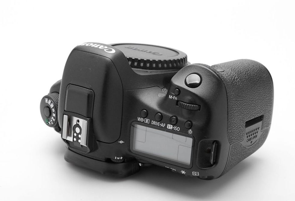الصورة المصغرة: Used Canon EOS 7D Mark II Body