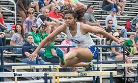 girls track.jpg
