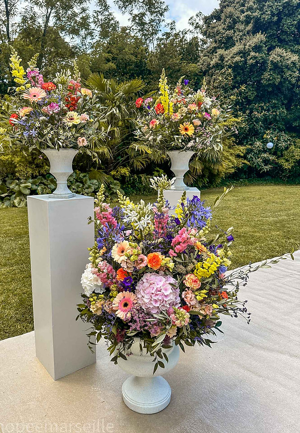 Décoration florale Mariage Marseille - Canopée Fleuriste.jpg