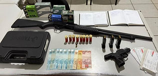 Operação em Auriflama apreende duas armas, munições e documentos