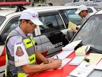 Multas de trânsito crescem mais de 750% em Birigui (SP) no comparativo entre 2024 e 2025