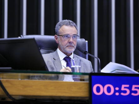 Casos de intolerância religiosa crescem na Bahia; autor da lei nacional, Daniel Almeida reforça defesa do respeito à diversidade