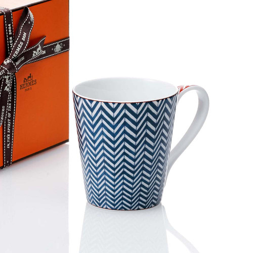 HERMES エルメス マグ カバン シェブロン・ブルー 250ml 名入れ彫刻代 