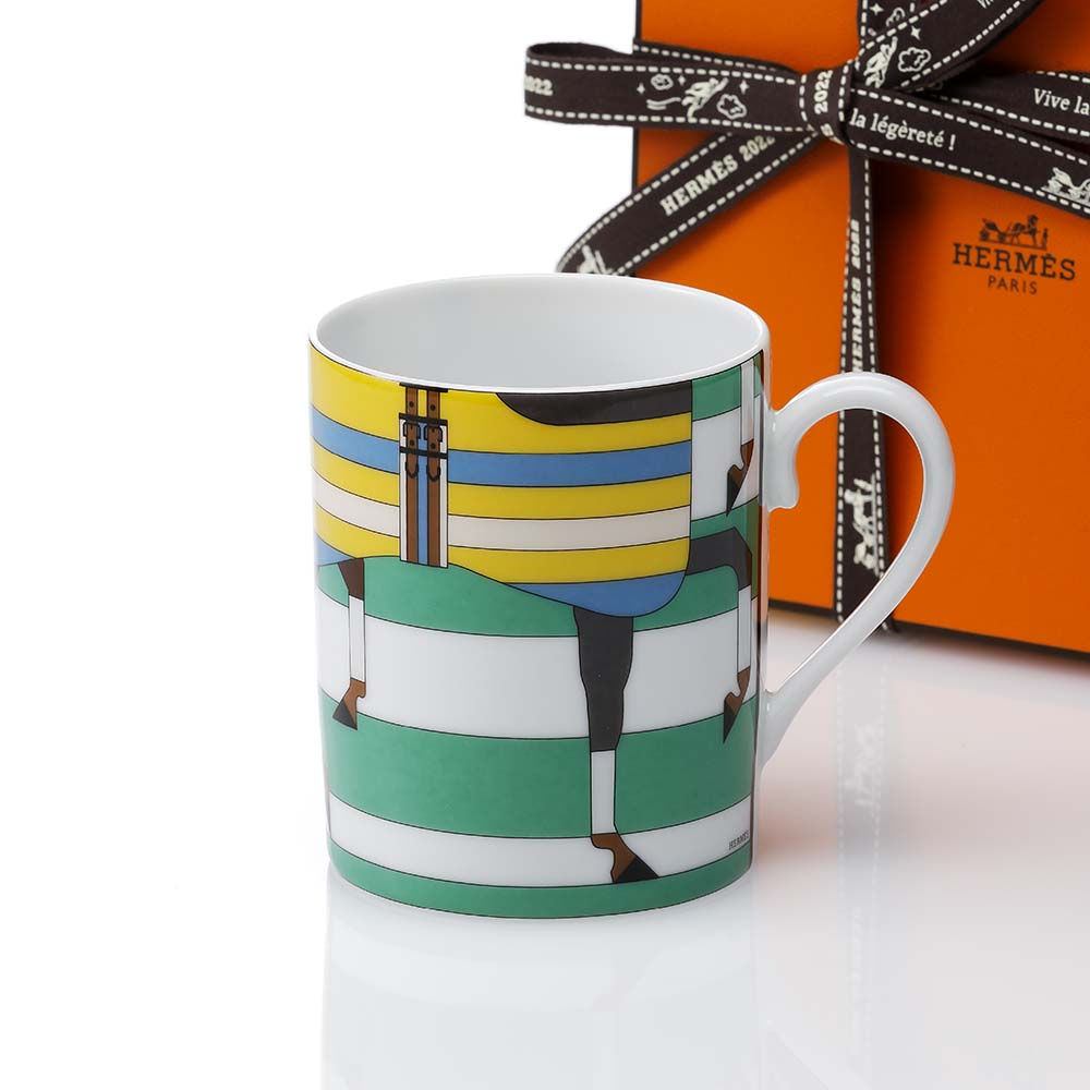Hermes,エルメス,ロカバール,マグ,グリーン,名入れ,彫刻,刻印,名入れギフト,プレゼント,記念日,記念品,お祝い,紙袋付き,誕生日,クリスマス,バレンタインデー,ホワイトデー,引越祝い,父の日,母の日,還暦祝い,高級,ブランド,マグカップ