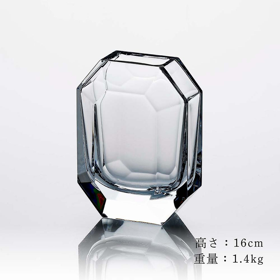 サムネイル： 正規店入荷,名入れ代込,ロゴ対応,Baccarat,バカラ,オクトゴン,一輪挿し,名入れ,名前入り,ギフト,プレゼント,記念日,花瓶,フラワーベース,永年勤続,還暦,退職,受賞,お祝い,名前,刻印,法人記念品,開店祝,周年,高級,ブランド,インテリア