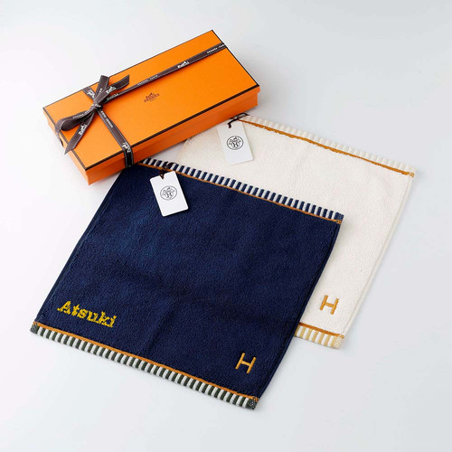 新品　エルメス　HERMES　カレ タオル　新作　ヴィスヴェルサ　マリン　青 新品 エルメス HERMES カレ タオル 新作 ヴィスヴェルサ マリン 青