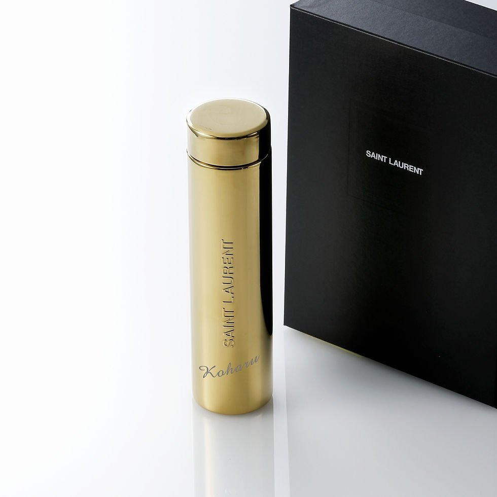 SAINTLAURENT,サンローラン,トラベルマグ,メタル,ゴールド,300ml,名前,名入れ,彫刻,刻印,マイボトル,誕生日,お祝い,プレゼント,ギフト,マイタンブラー,持ち歩き,クリスマス,水筒,高級,ブランド,金色,マグボトル,おしゃれ