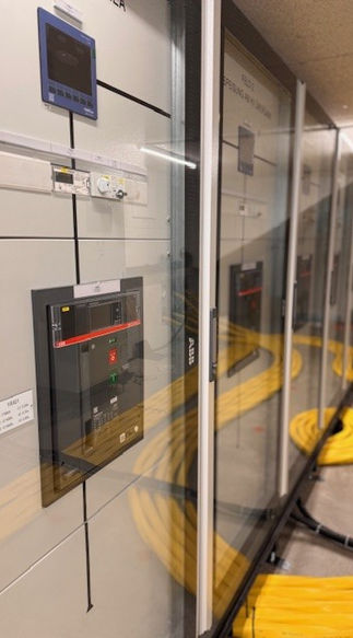 Elektro Wohnungsverteiler und Schaltanlagen, Netzersatzanlage mit Arealverteiler und Unterverteilungen inkl. Zählerverteilungen