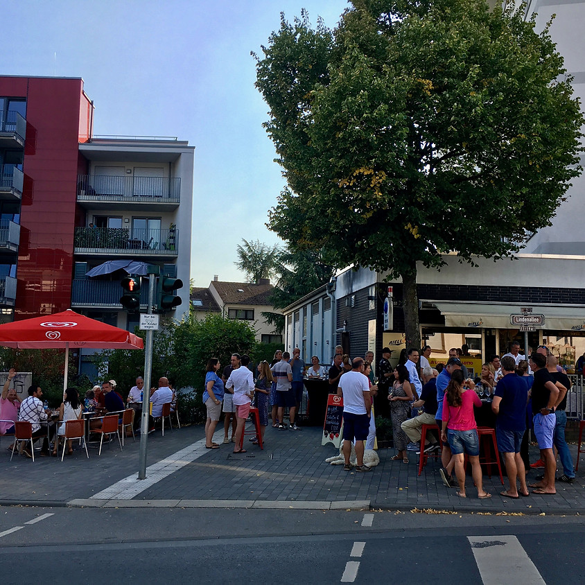 It's wine o'clock in Dornholzhausen!