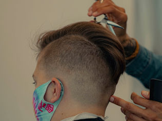The Ultimate Guide to the Perfect Houston Haircut: Climate, Confidence, and Craftsmanship
