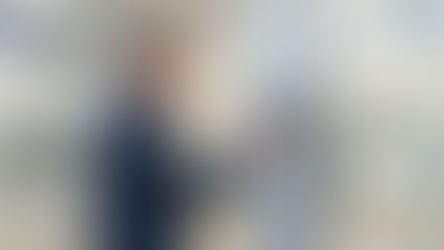 طرق لتعزيز سلامة ردهات أجهزة الصراف الآلي، وكفاءة العمليات، وعلامتك التجارية