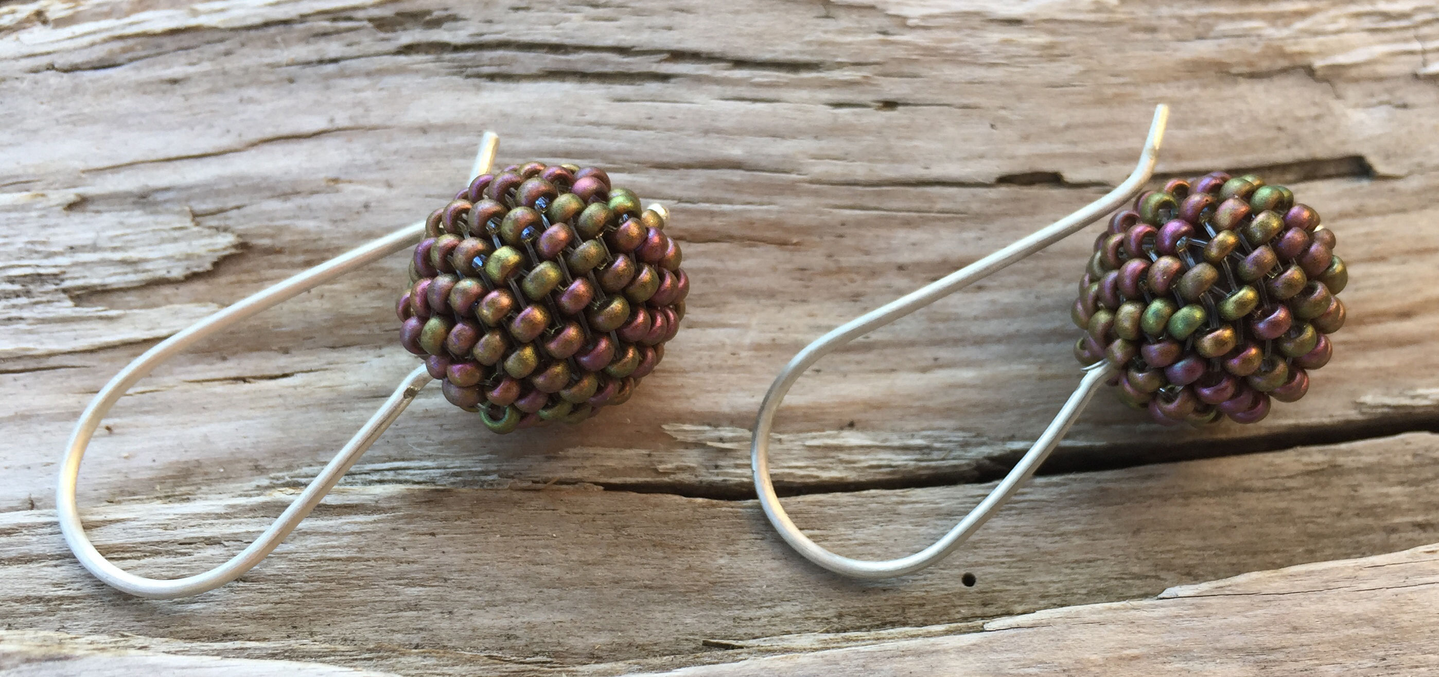 Kugel Ohrhänger lila & khaki