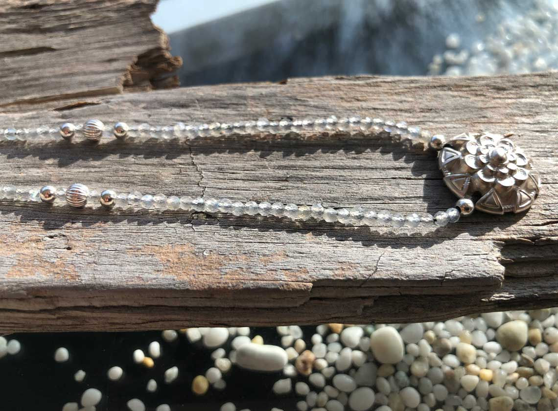 Flowerpower meets Labrodorit