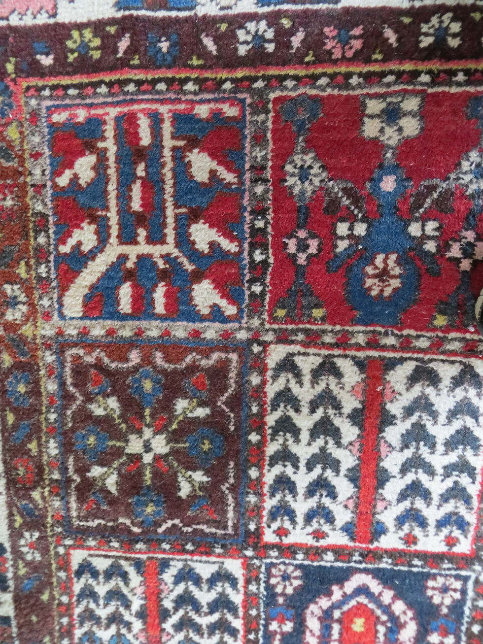 Thumbnail: 7 x 10 Persian Bakhtiari Hand Knotted Rug