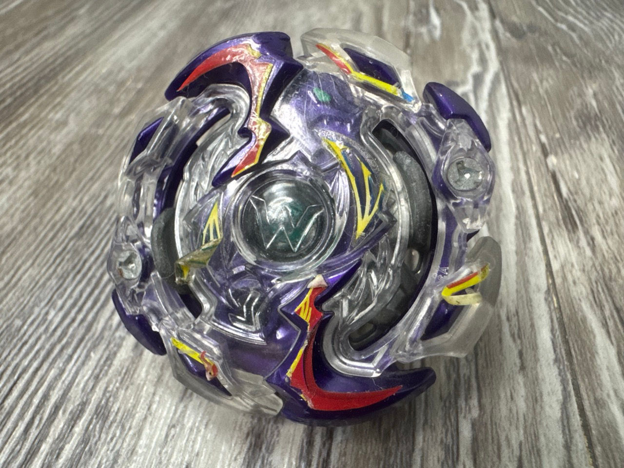 Beyblade Burst B-41 Wild Wyvern Vertical Orbit Takara Tomy