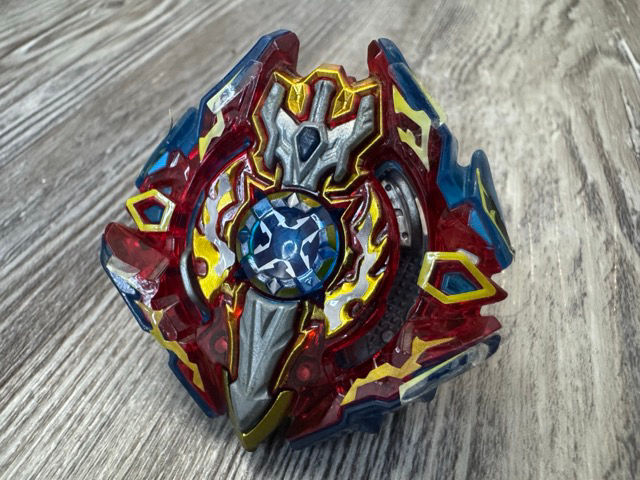 Beyblade Burst Evolution B-92 Sieg Xcalibur 1 Iron