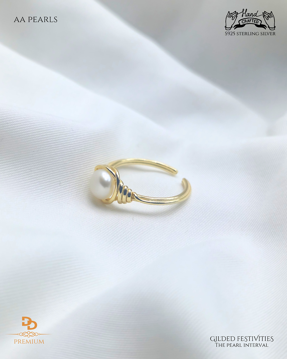 Thumbnail: Phyllis pearl ring