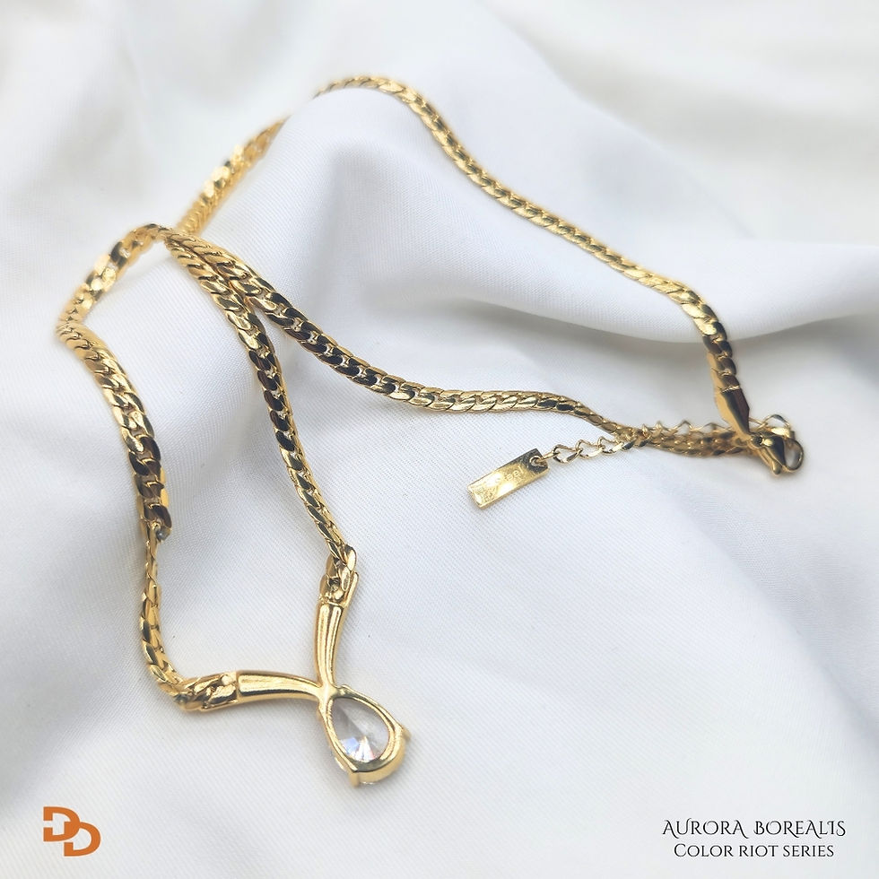 Thumbnail: Brisa pendant necklace