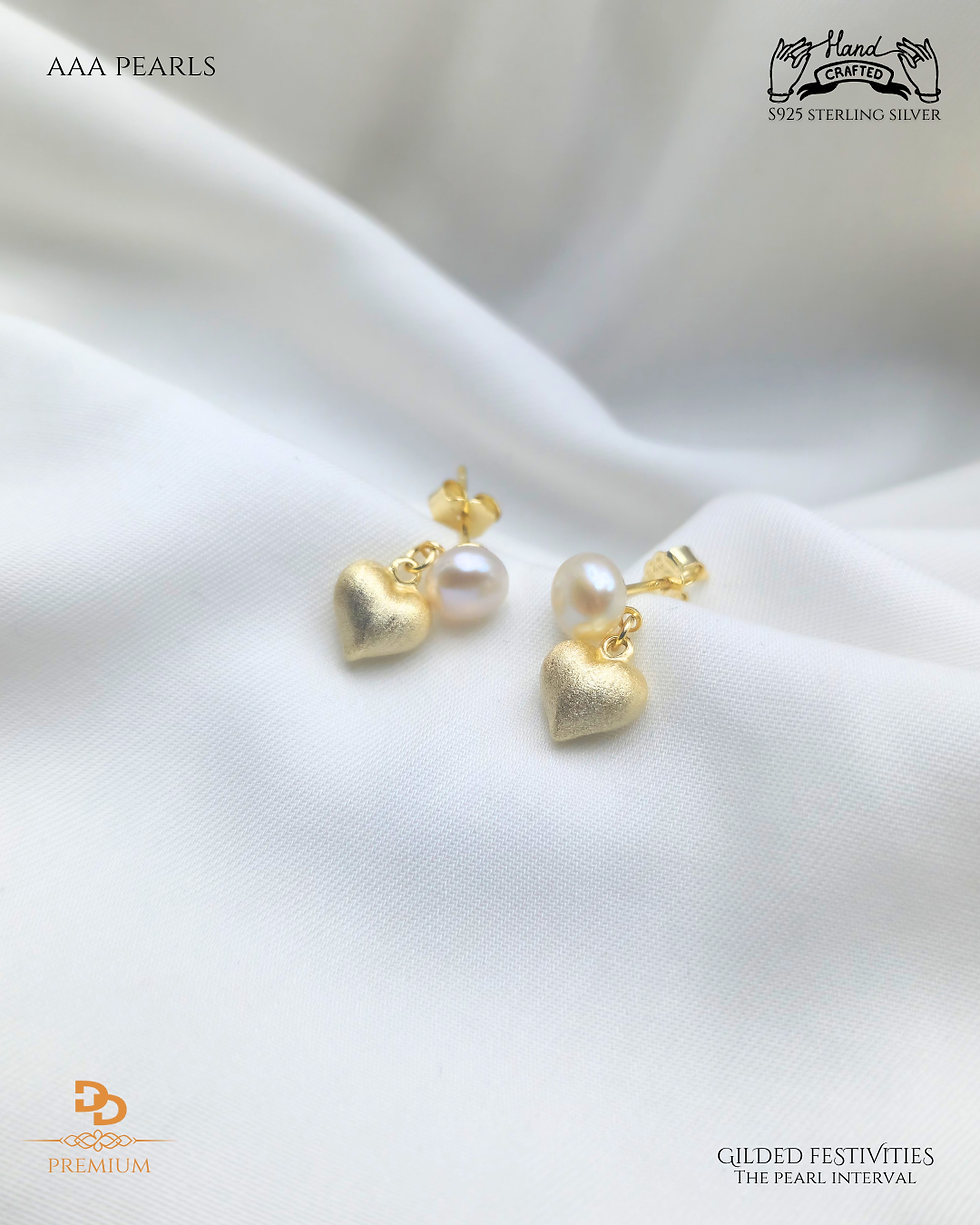 Thumbnail: Paulita pearl heart drop