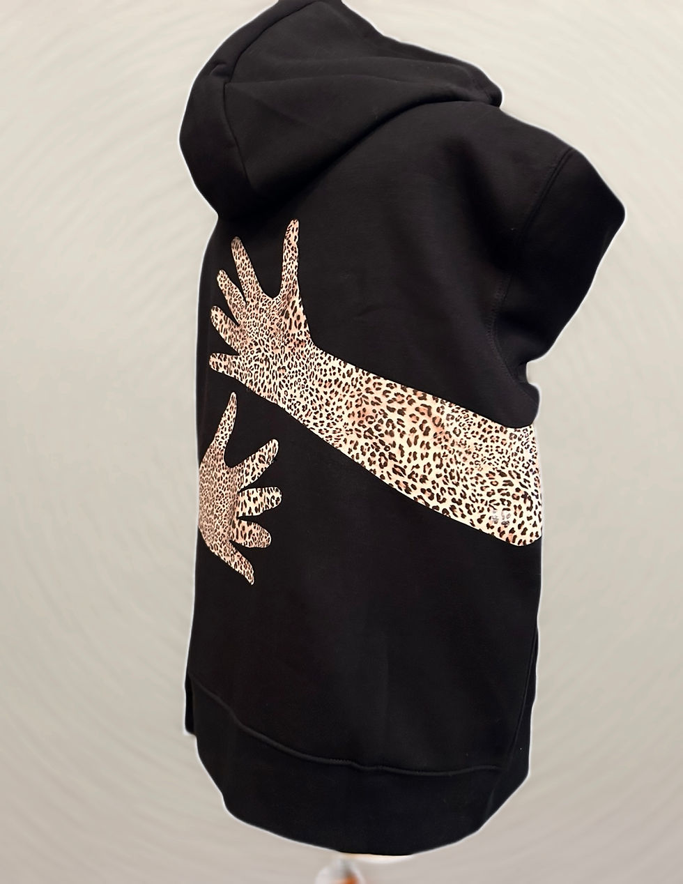 Miniaturbild: Bio-Huggi mit Leopard-Aufdruck