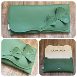 Clutch mit Ginkgo-Blättern
