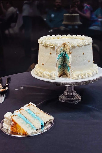 Gender Reveal Cake.jpg