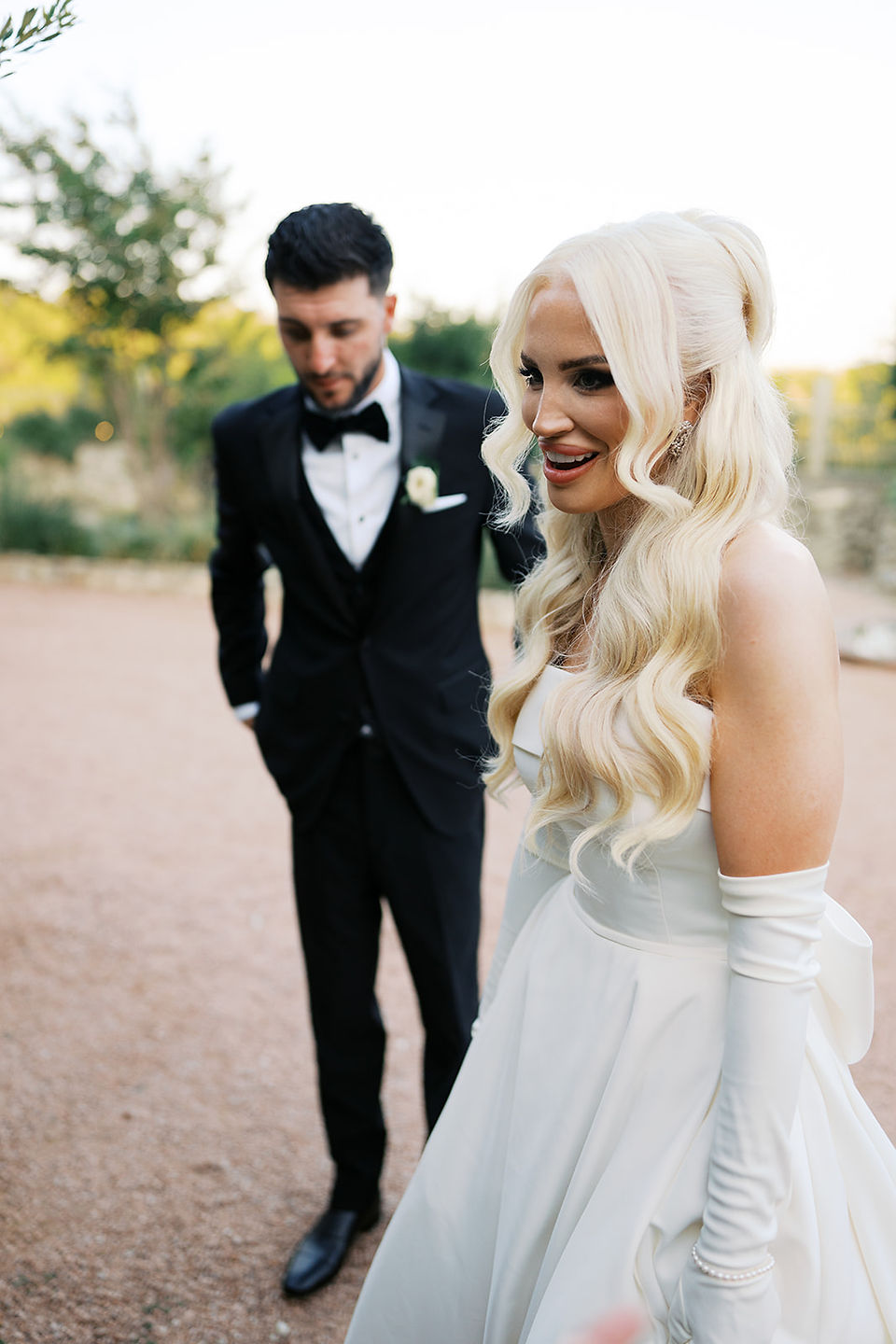 Villa Antonia bride and groom