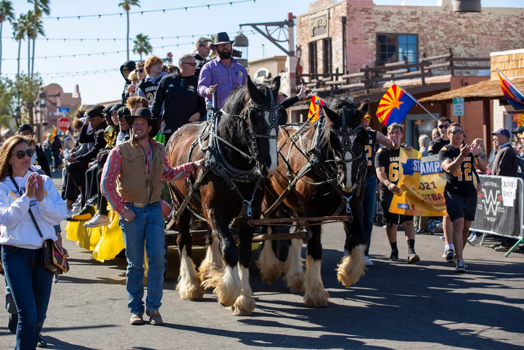 Stand With Ukraine at the Scottsdale's Parada Del Sol annual parade