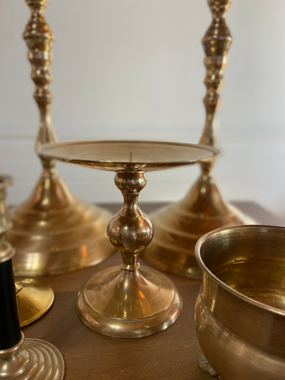 Thumbnail: Polished brass stand