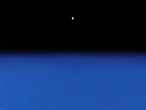 tumblr_pjhriaXW2w1s4u80lo2_500.gif