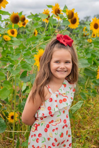 Rotherham Family Photographer | Family Photography | Rotherham Studio | Family Photos | girl in sunflower field