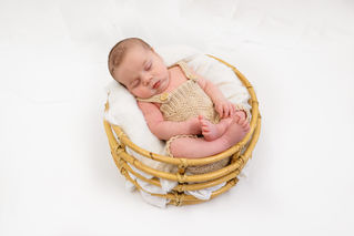 Rotherham Newborn Baby Photoshoot | Newborn Photography | Rotherham | Newborn Photography | Rotherham Newborn Baby | Rotherham Baby Photography | baby in basket
