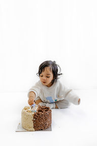 Rotherham | Birthday | Cake Smash | Photographer | Studio Photography Rotherham | Smash Cake Photos Rotherham | Birthday Photos Rotherham | Rotherham Birthday & Cake Smash Photoshoot