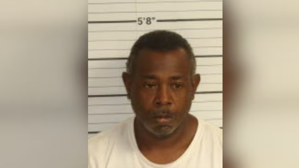 Man Kills Woman, Drives Her to Another State in Passenger Seat