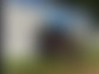 Carro perde controle e destrói muro da Ufac durante a madrugada no interior do Acre