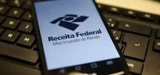 Receita libera consulta da malha fina com R$ 300 milhões em restituições nesta terça