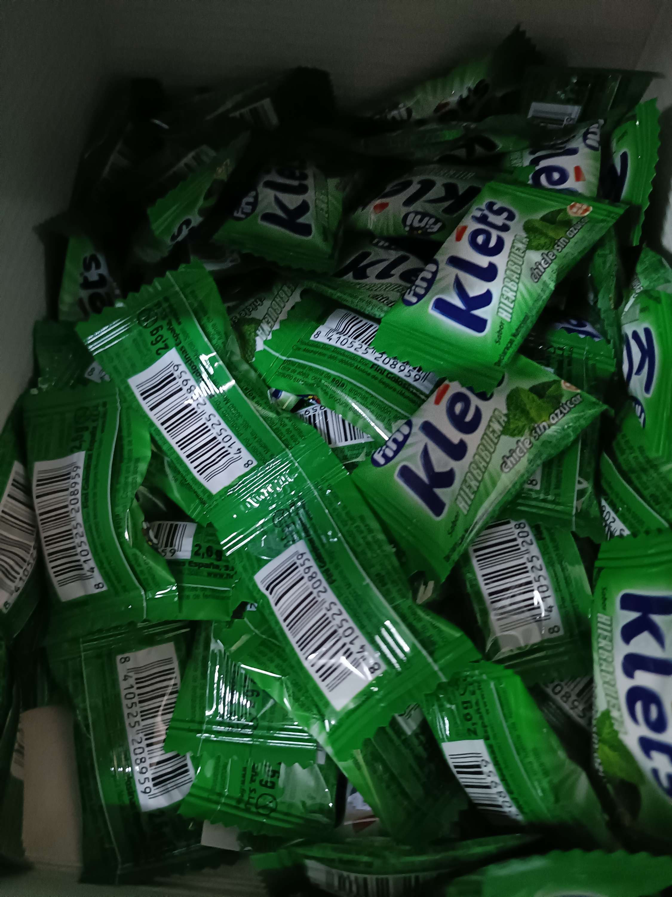 Pastilhas elásticas variadas