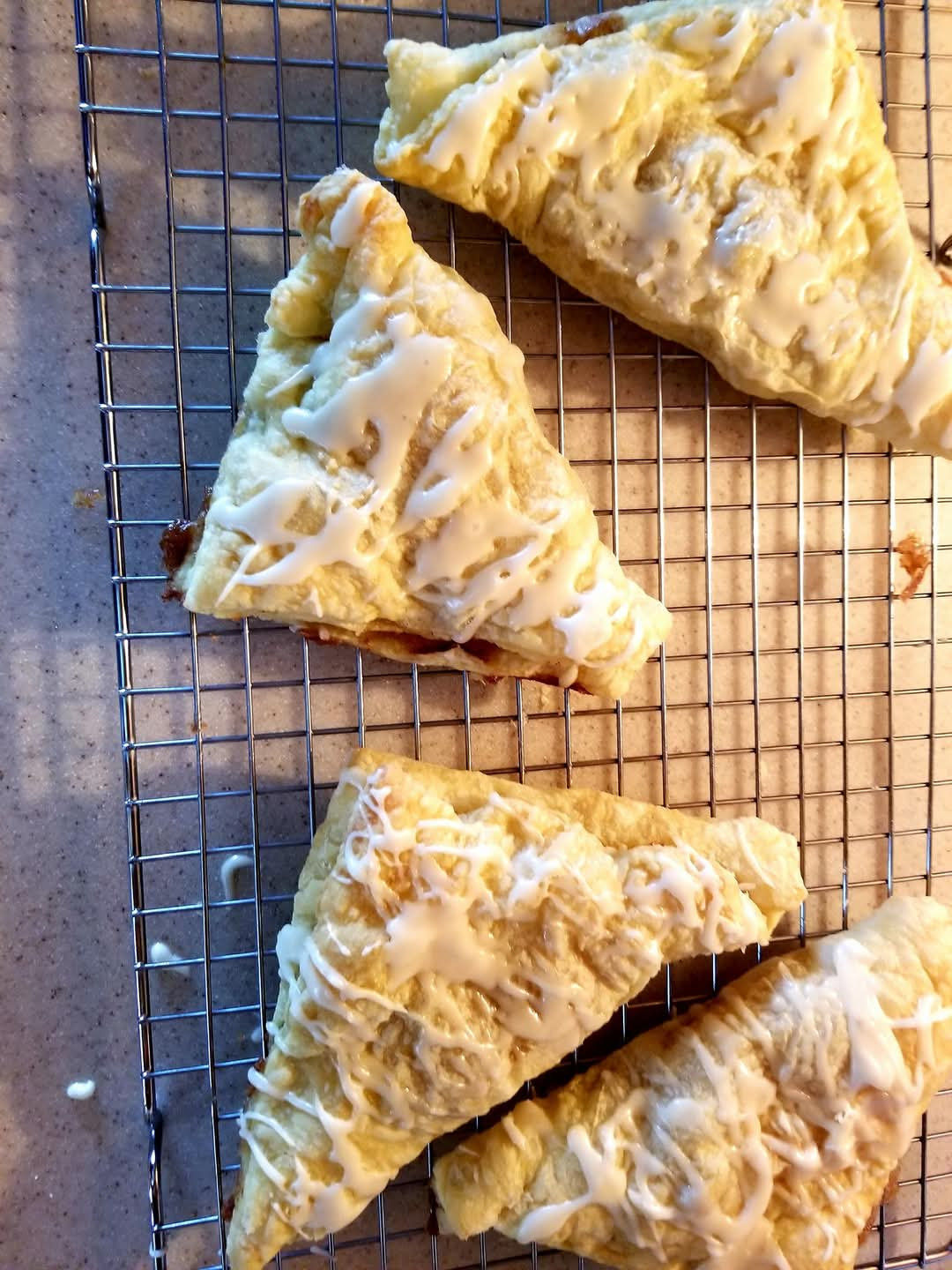 Scones (8 count)