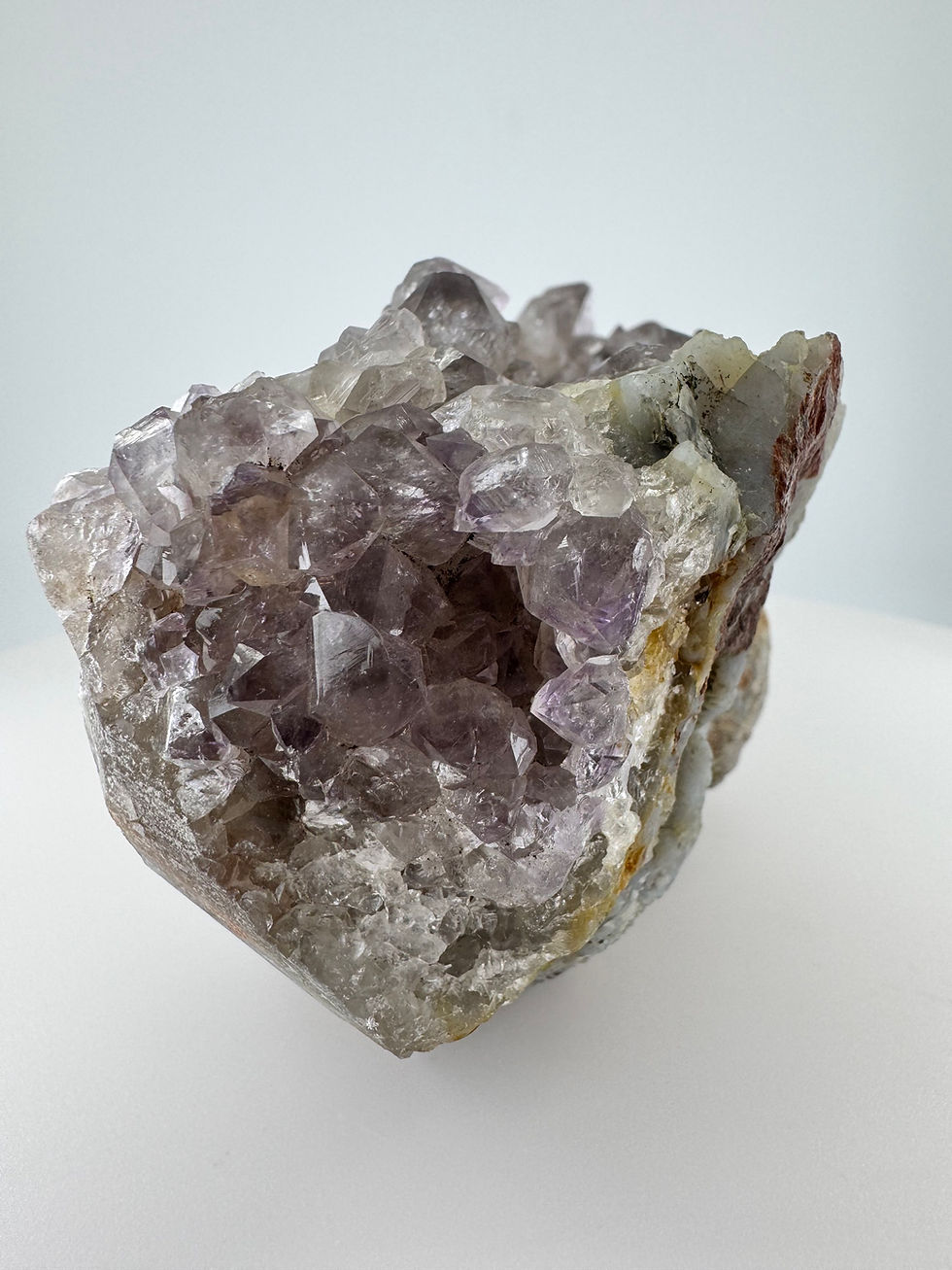 Thumbnail: Coconut Amethyst Geode