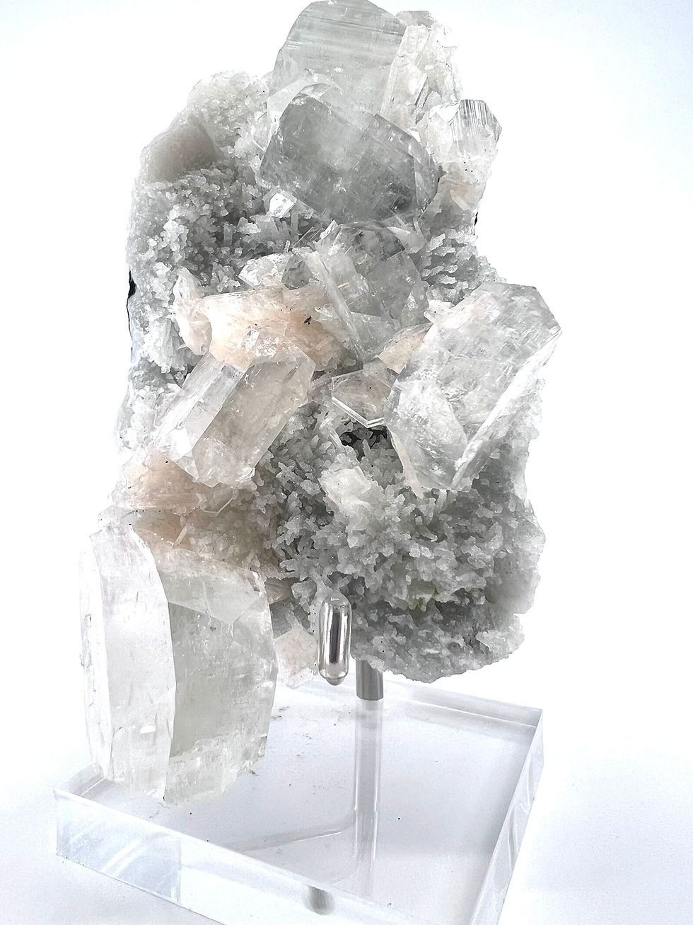 Thumbnail: White Apophyllite Crystals, Stilbite On Coral Chalcedony