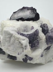 blue spinel 